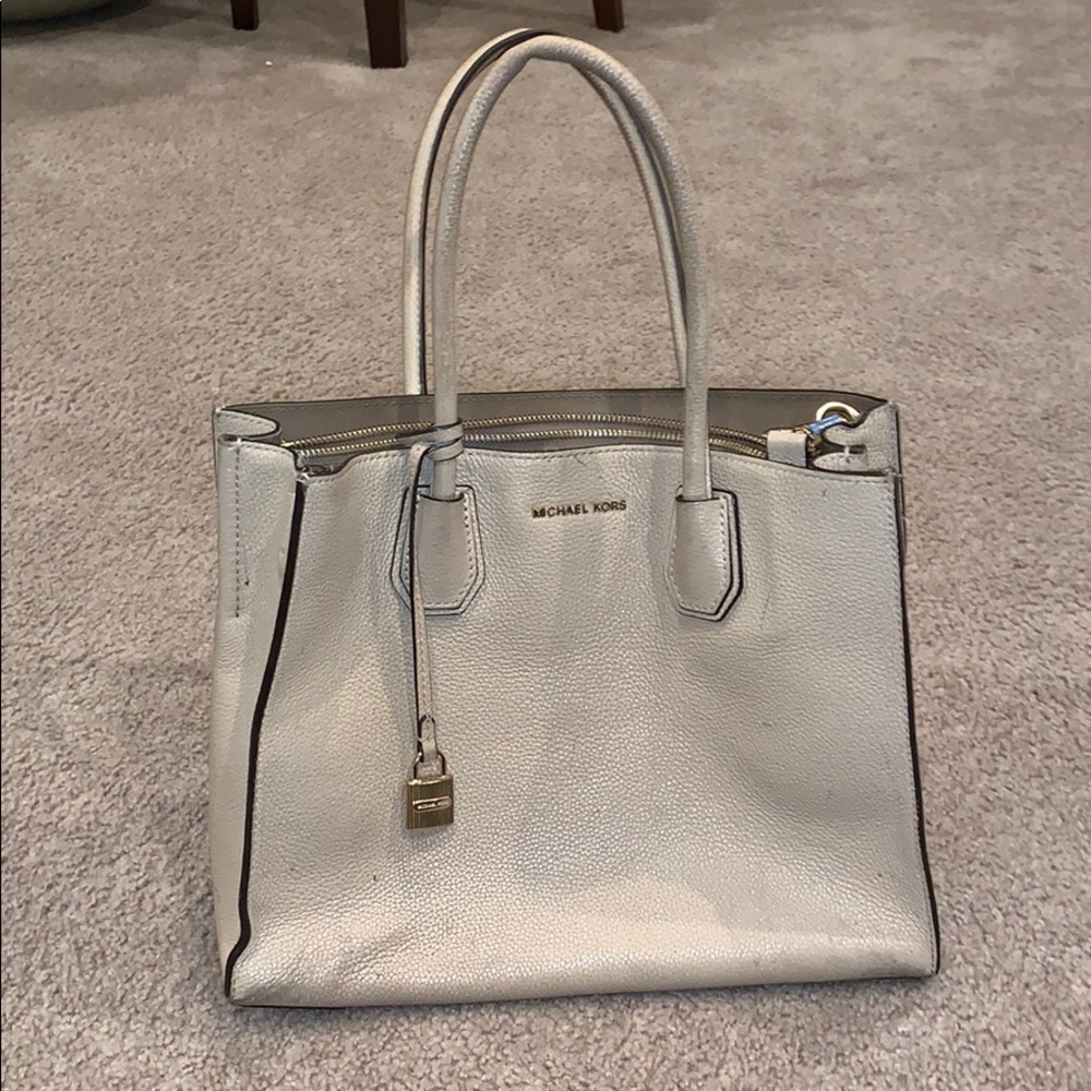 Michael Kors Mercer Tote